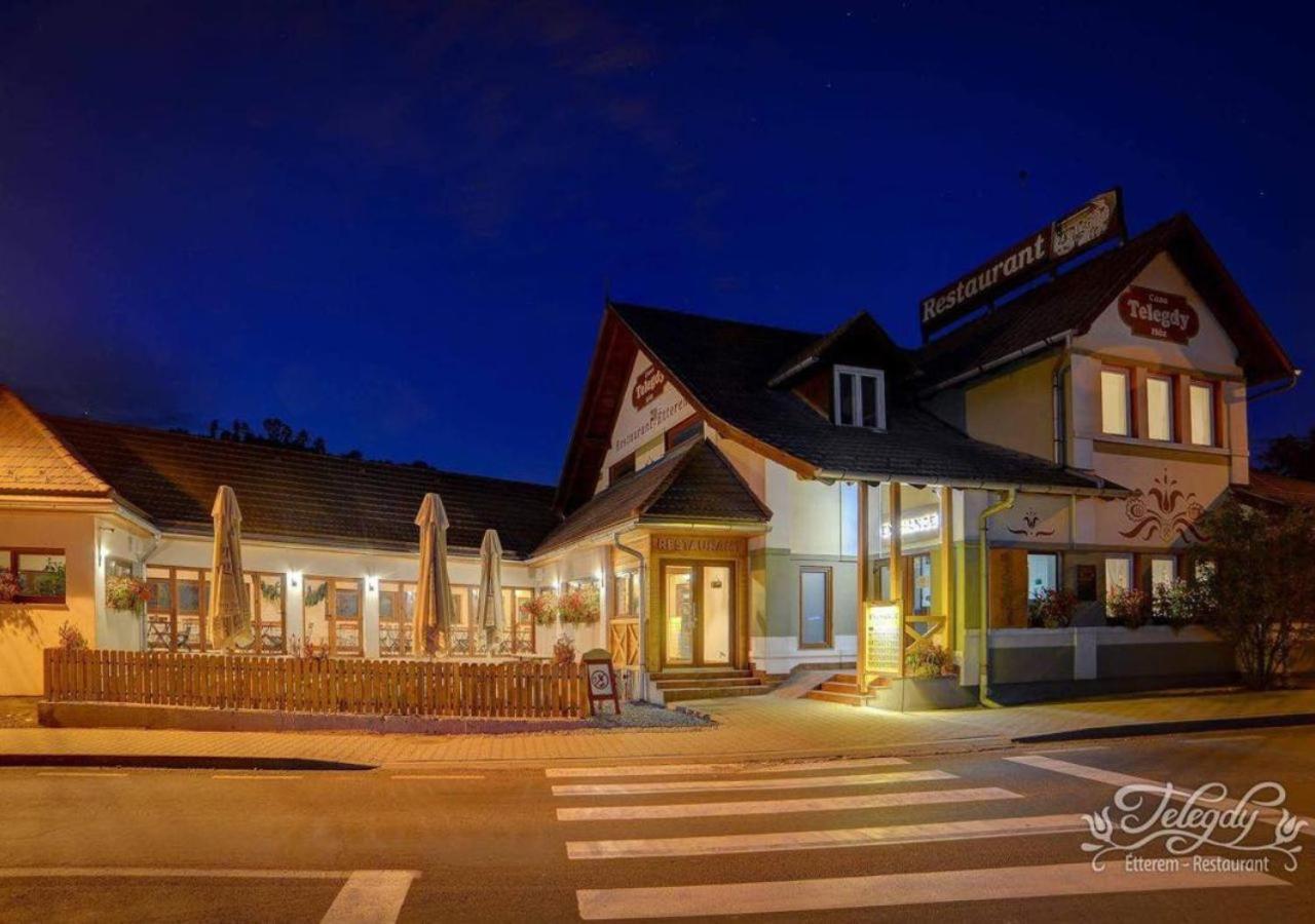 Telegdy Homes Прайд Екстер'єр фото